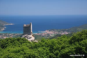 Marina di Campo: la torre di San Giovanni